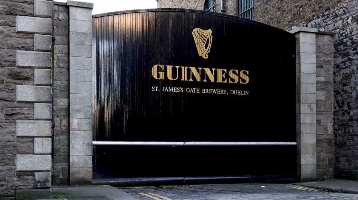 Guinness-Gate-web